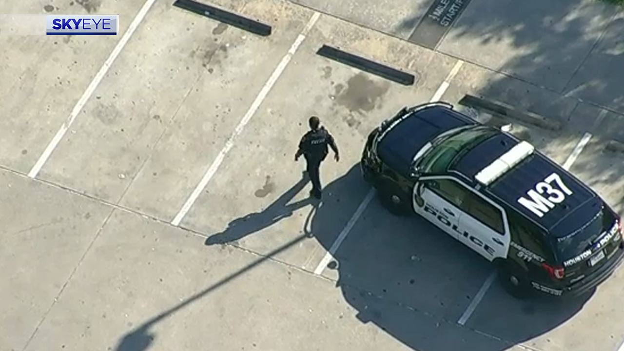 Boy, who may be 1 or 2 years old, shot on Veterans Memorial