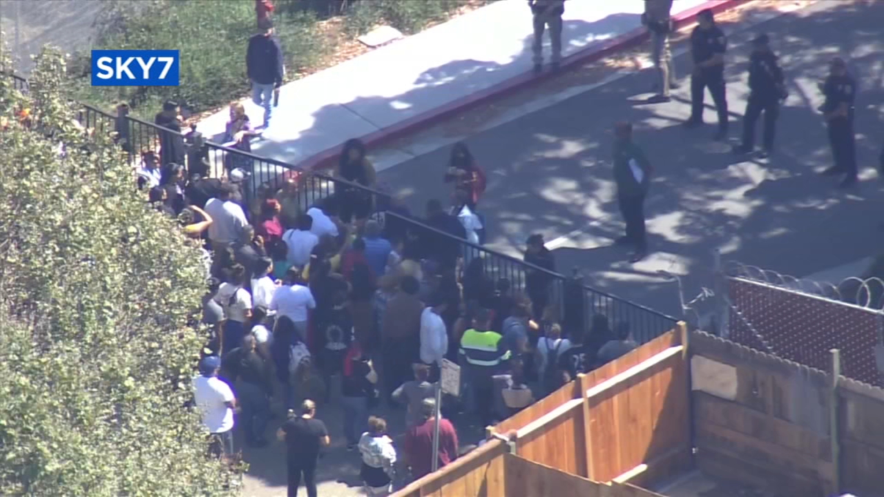 13-year-old shot, student in custody after shooting at Oakland school