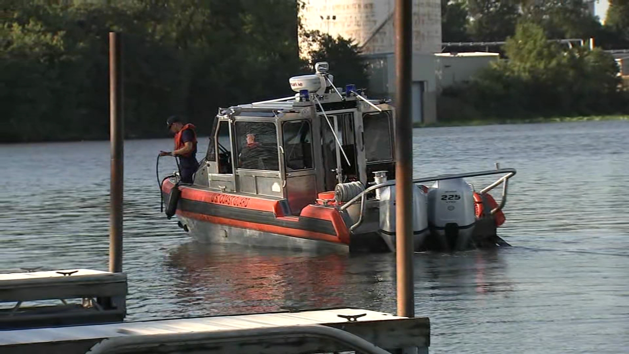 Body of missing tugboat worker who disappeared on Des Plaines River believed to be found