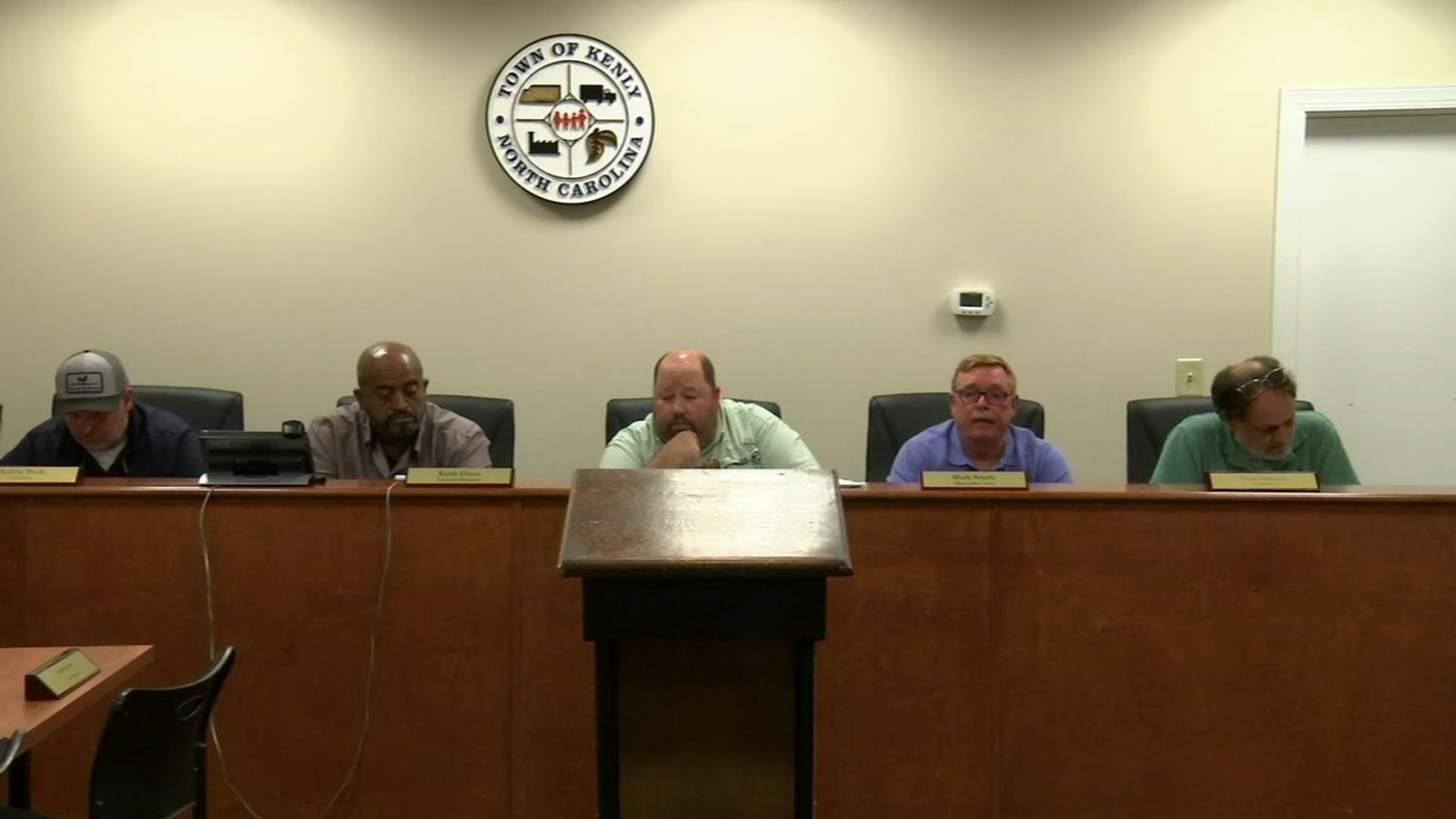 Kenly Town Council votes to terminate contract with town manager at
