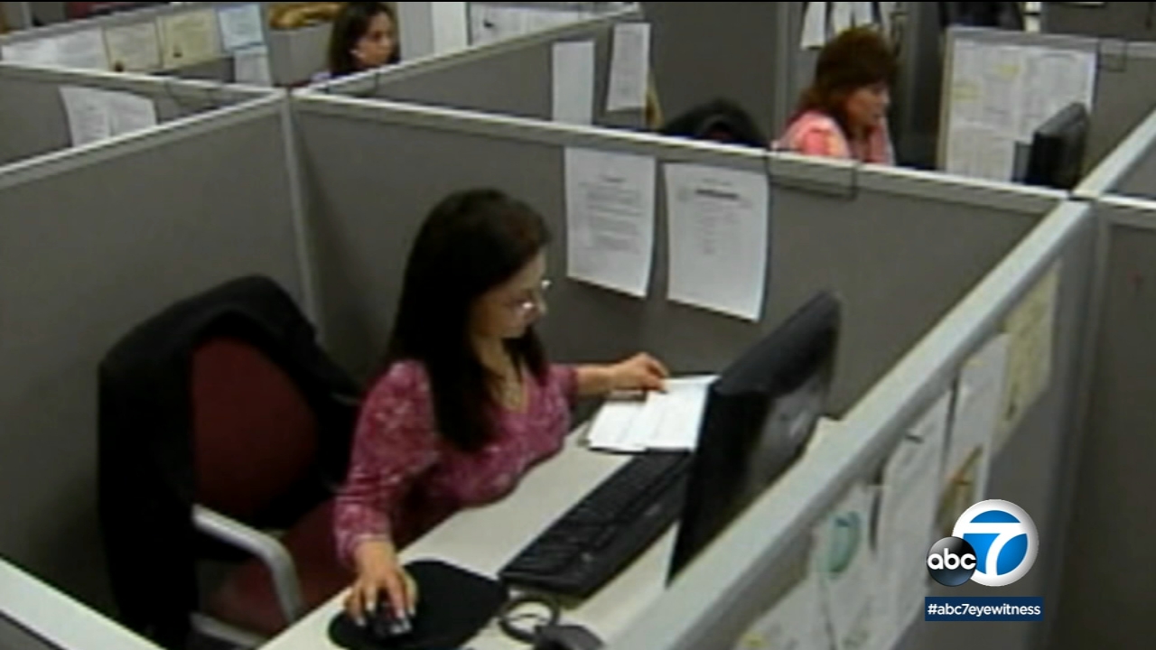 Bill requires CA employers to disclose more info about salaries
