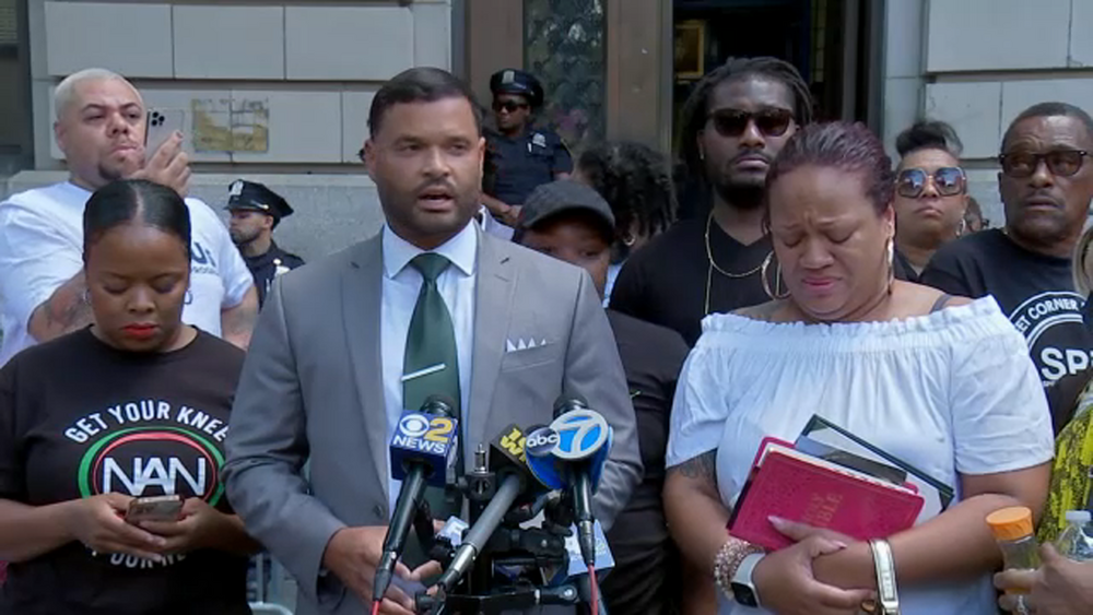 Video of NYPD punch sparks strong reactions from officers, activists