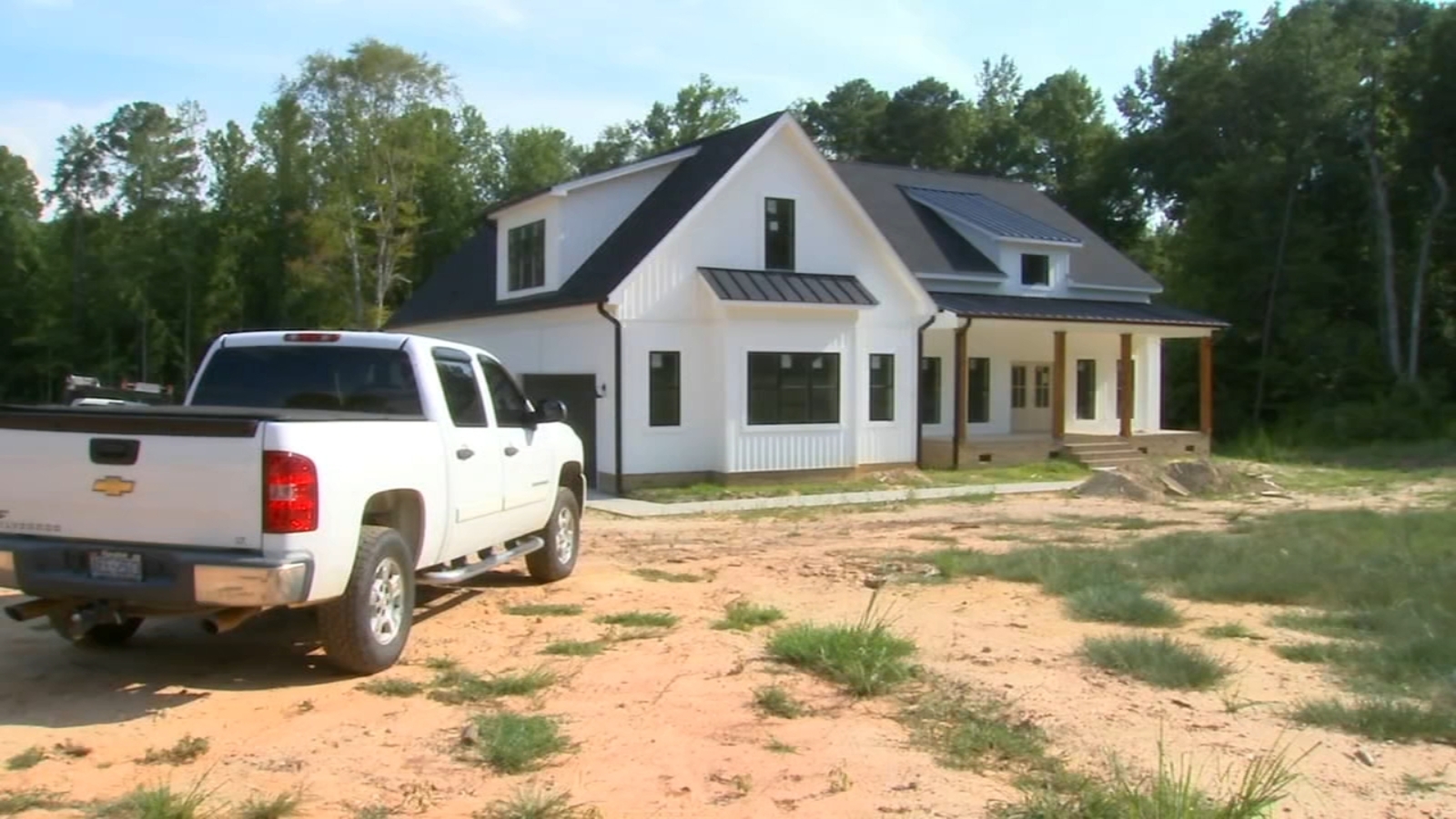 Sanford family was almost without a house after NC builder J&R Homes declares bankruptcy, then