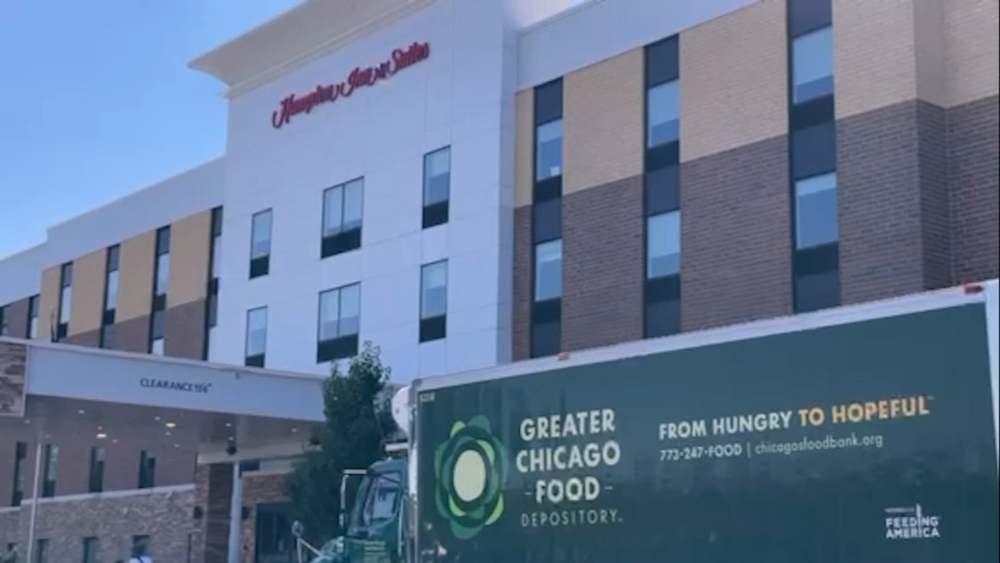 Some migrants given shelter in Chicago suburbs
