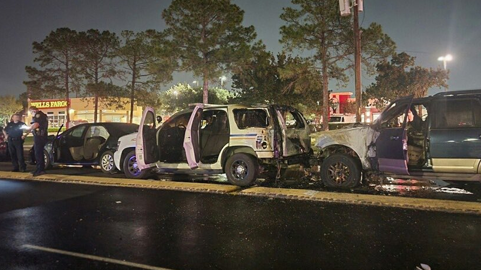 Harris County Sheriff's deputy injured in 7vehicle fiery crash in
