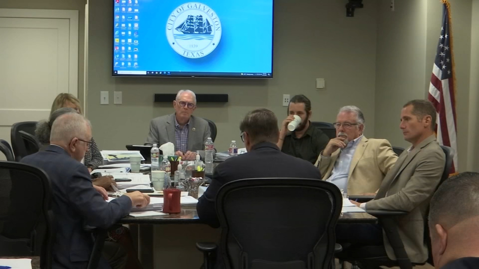 Galveston golf cart crash Council members meeting to discuss golf cart