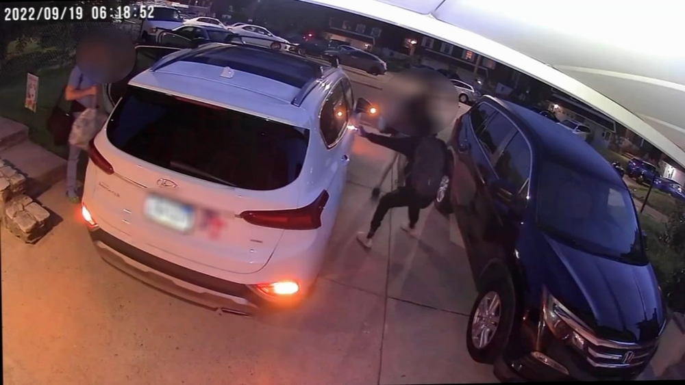 Police issue warning after mother, daughter carjacked in driveway