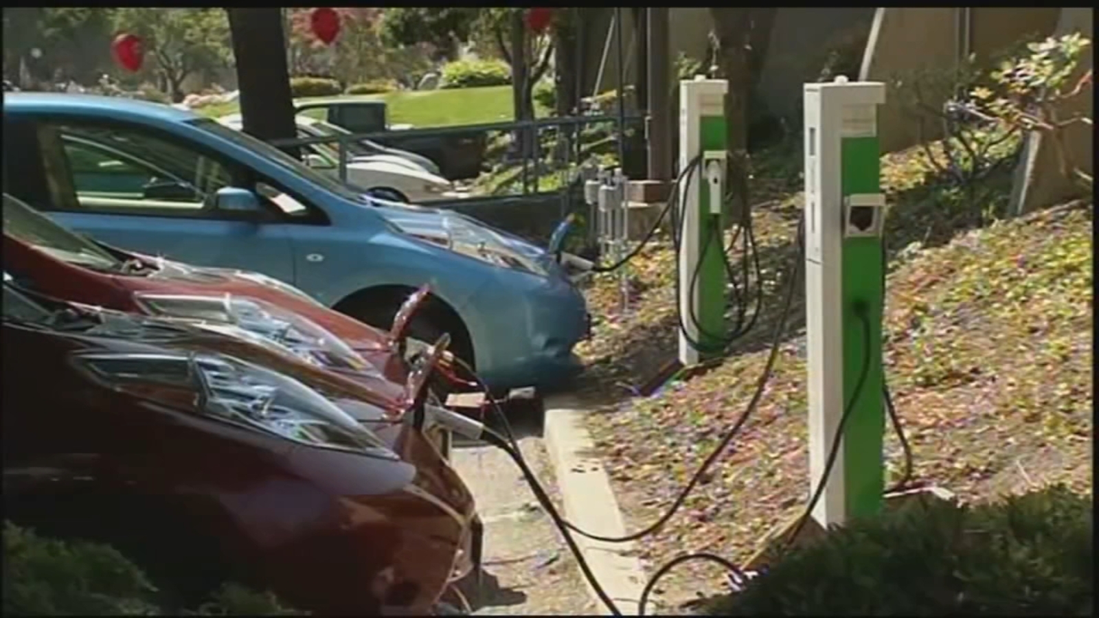 Electric vehicle charging needs to shift to daytime to help the