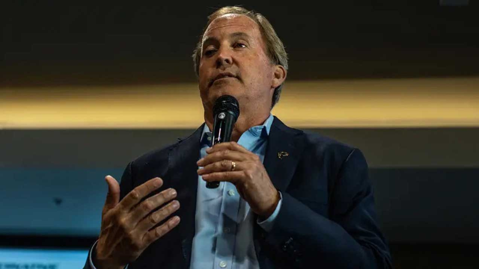 Texas Attorney General Ken Paxton fled his home to avoid being served ...