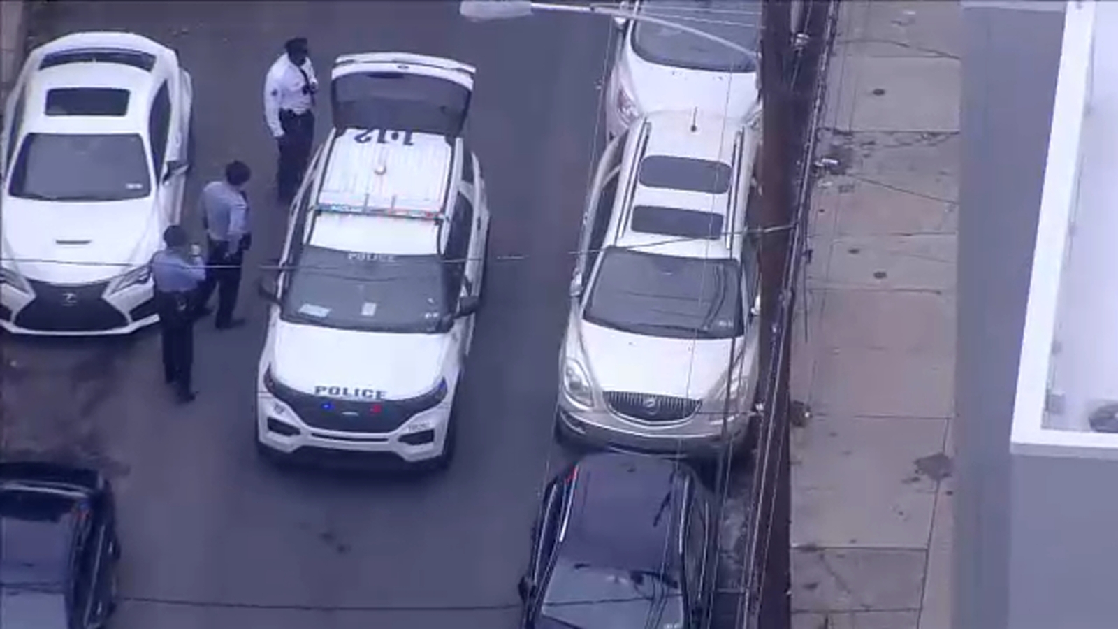 Man shot dead in South Philadelphia; 4 suspects wanted - 6abc Philadelphia
