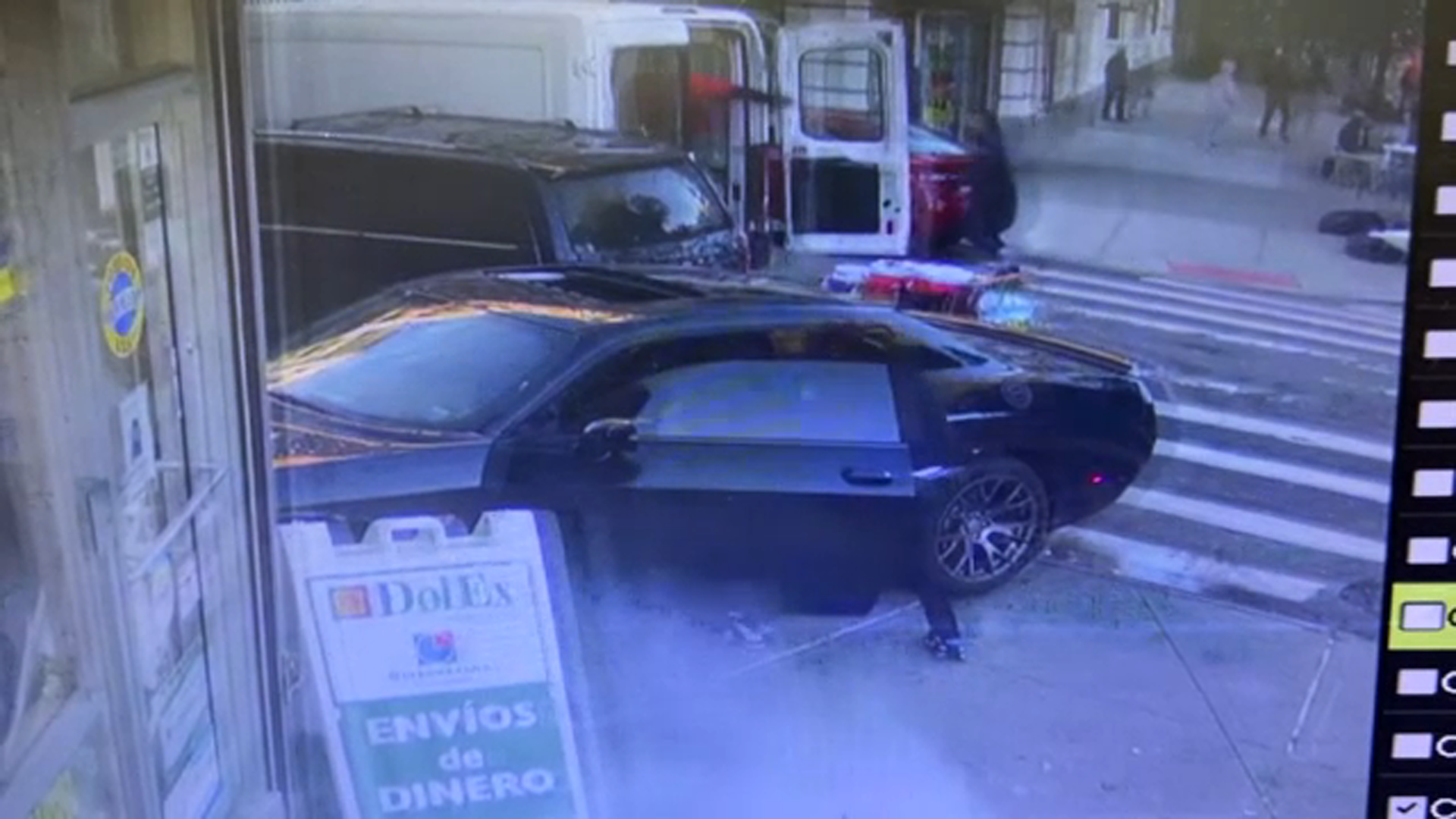 Driver crashes into man and causes shootout in Washington Heights