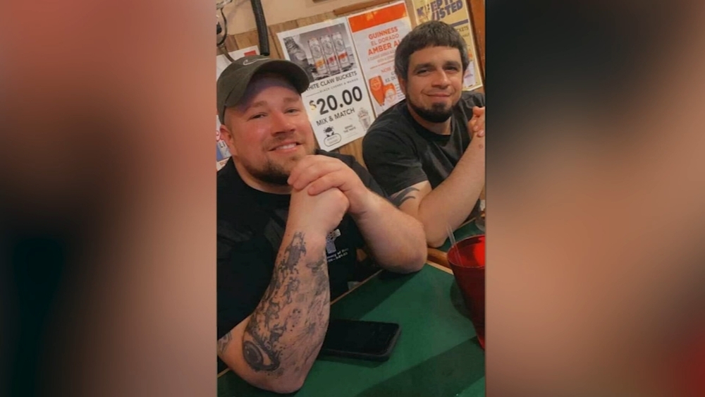 Shooting outside of Bucks County bar leaves 2 dead, 1 injured