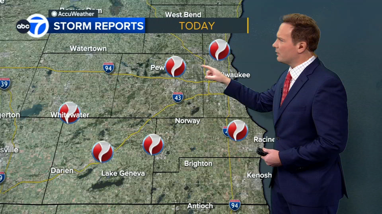 Brief tornadoes reported in southern Wisconsin