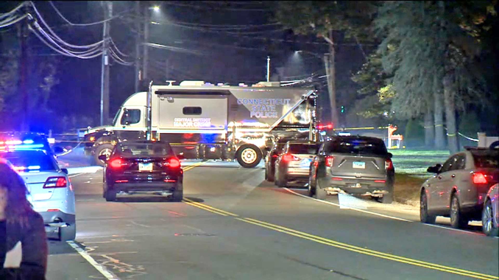Bristol, CT news 2 police officers fatally shot, 1 seriously wounded