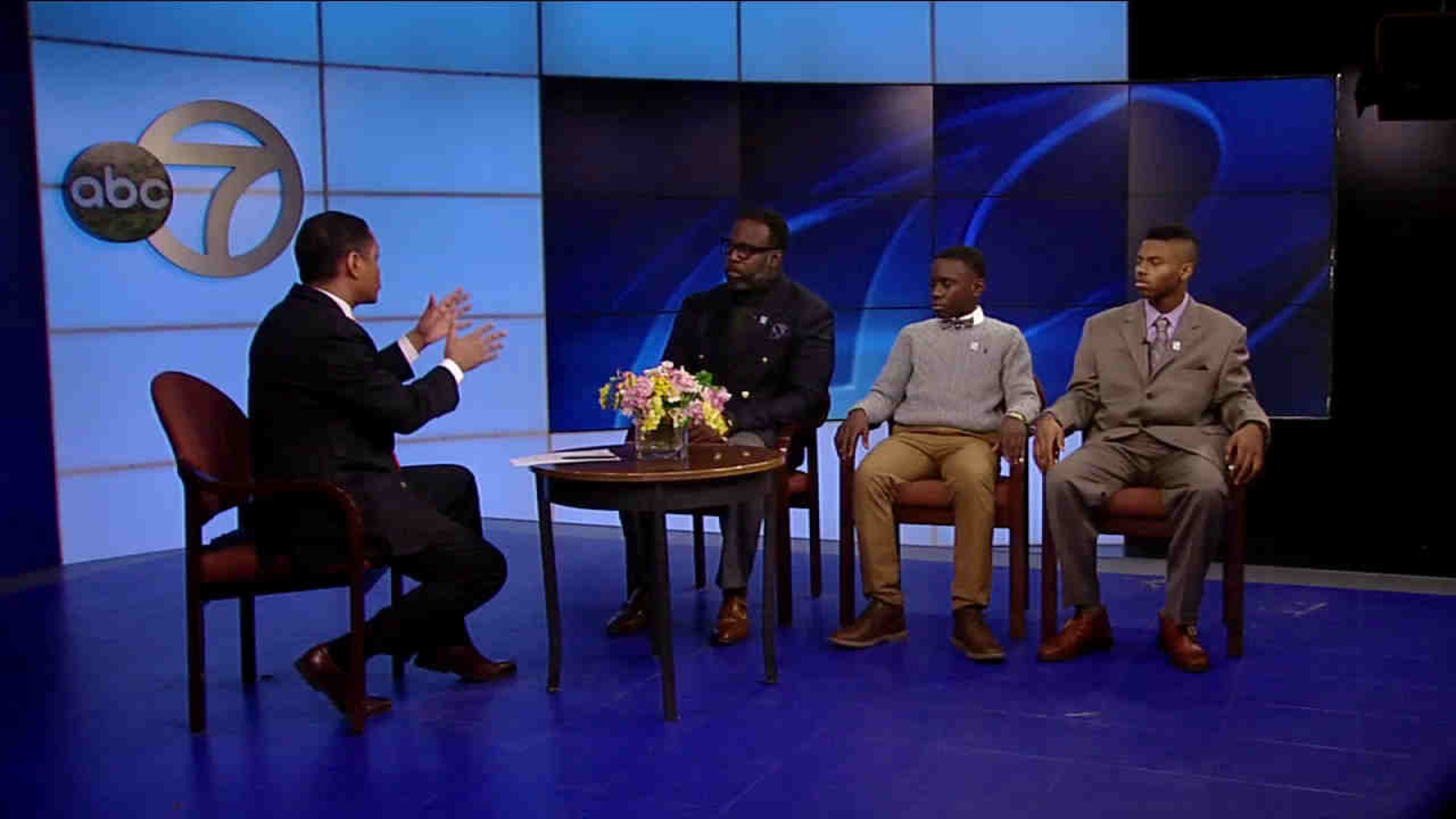 Charles Coleman Jr., of the EDGE Movement NYC, visits Eyewitness News with EDGE scholars - ABC7 New York