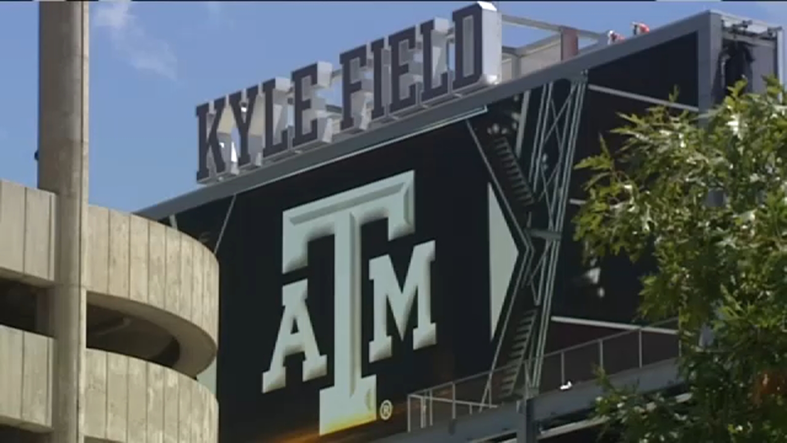 Texas A&M's Kyle Field given the allclear after bomb threat called in