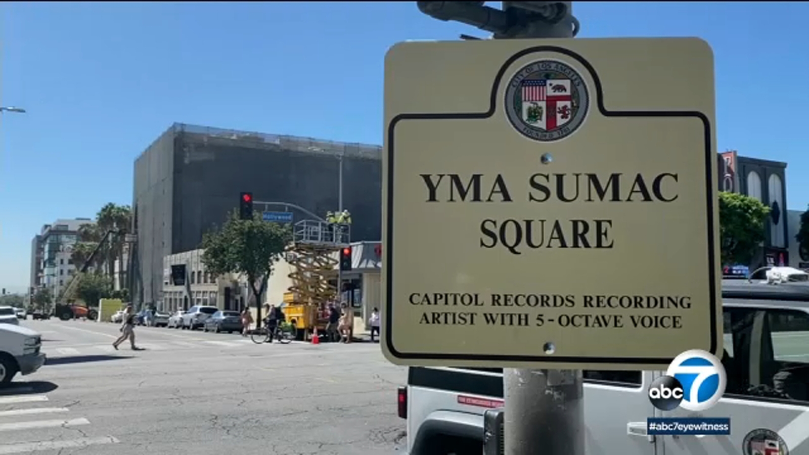 Yma Sumac Los Ángeles dedica intersección de Hollywood en honor a la