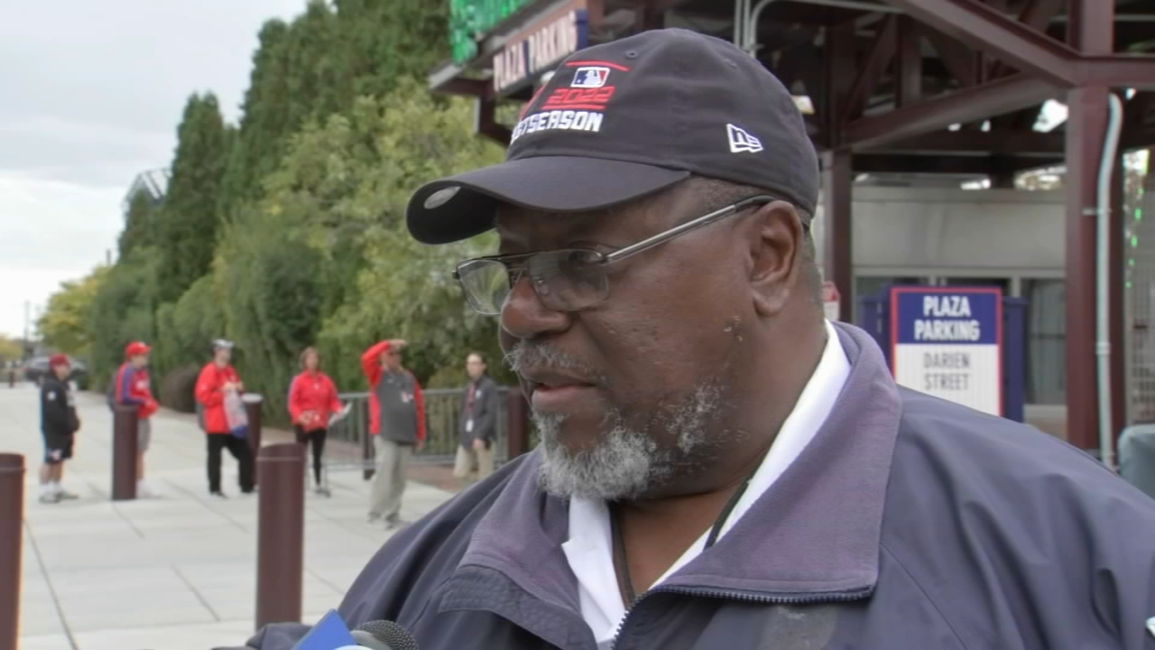 Phillies team bus driver ready or Game 3 NLDS