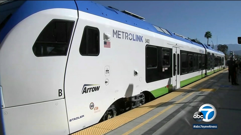 Metrolink's Arrow service extends San Bernardino line by 9 miles