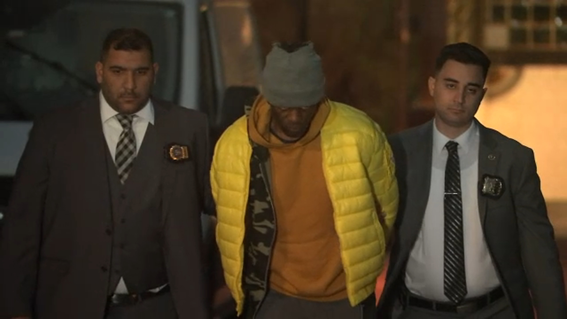 MTA looks to ban criminals from subways after Brooklyn shove suspect arrested