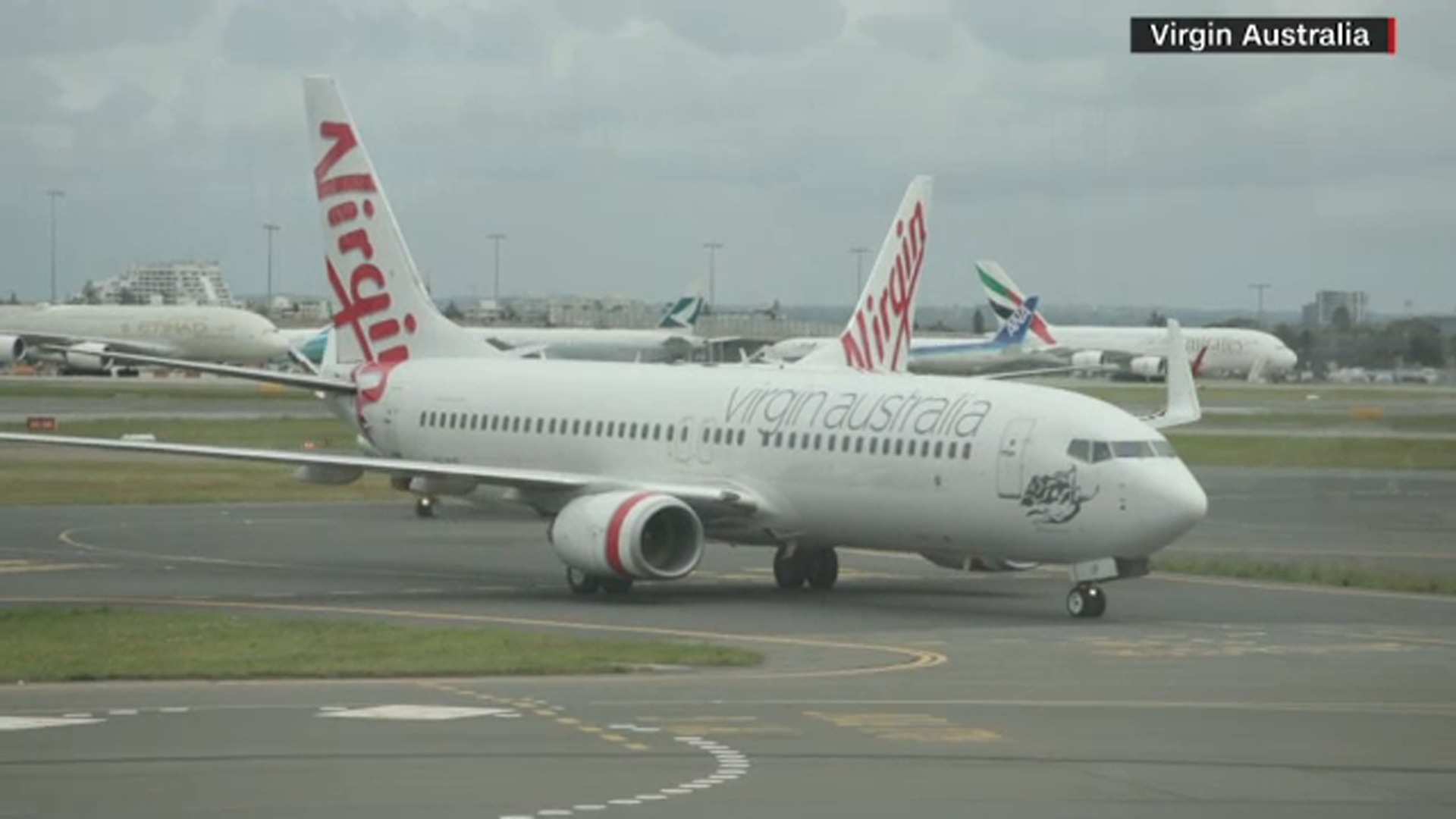Airline launches lottery to entice flyers to sit in middle seat