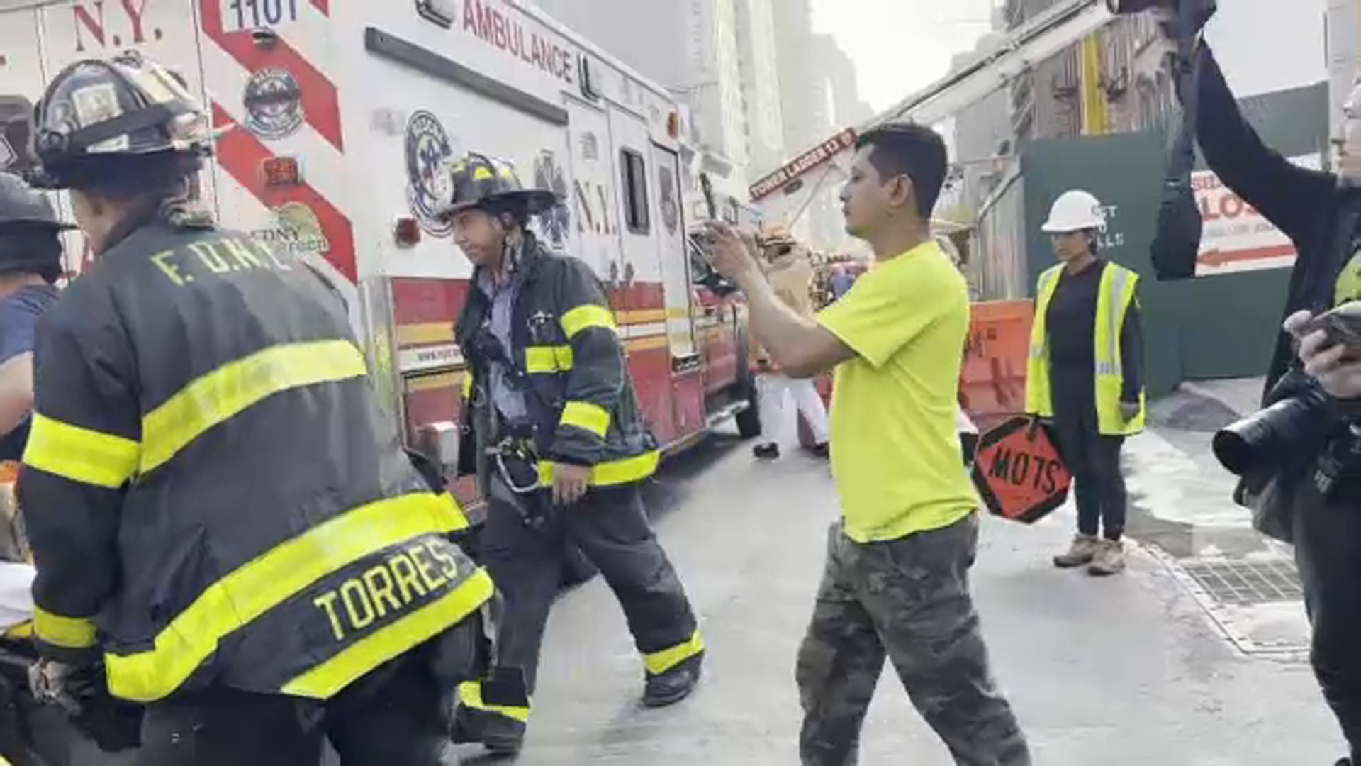 Man rescued after falling down 30-foot hole in Manhattan