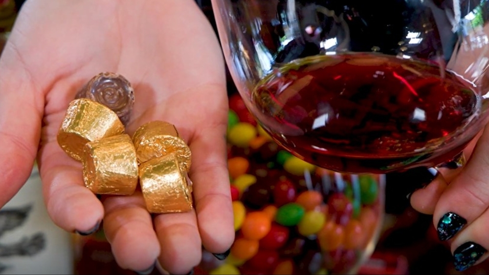 Follow this festive guide for pairing wine and Halloween candy 