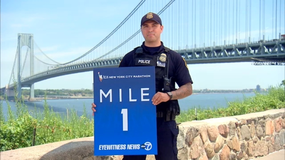 2022 TCS New York City Marathon by the Mile- Mile 1