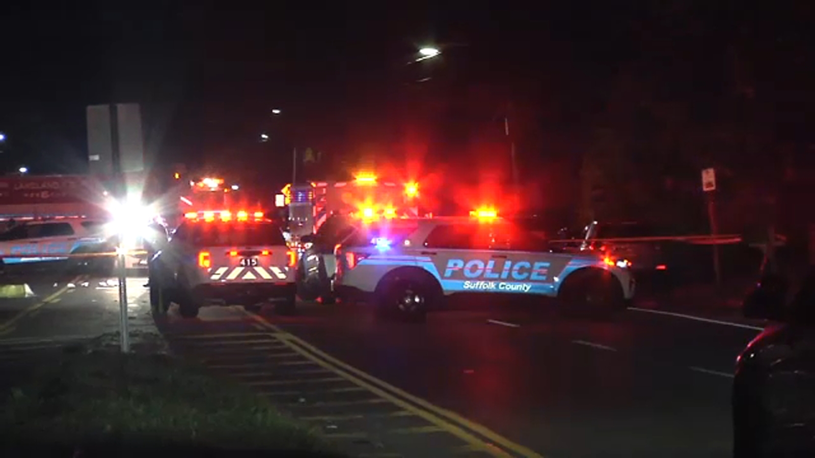 Husband, wife dead after car hit them on street in Ronkonkoma ABC7