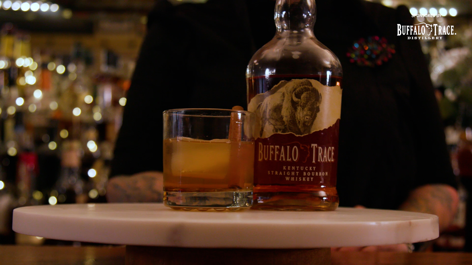 Lawmakers pass resolution declaring brandy old fashioned as the official Wisconsin state cocktail - Vimarsana News