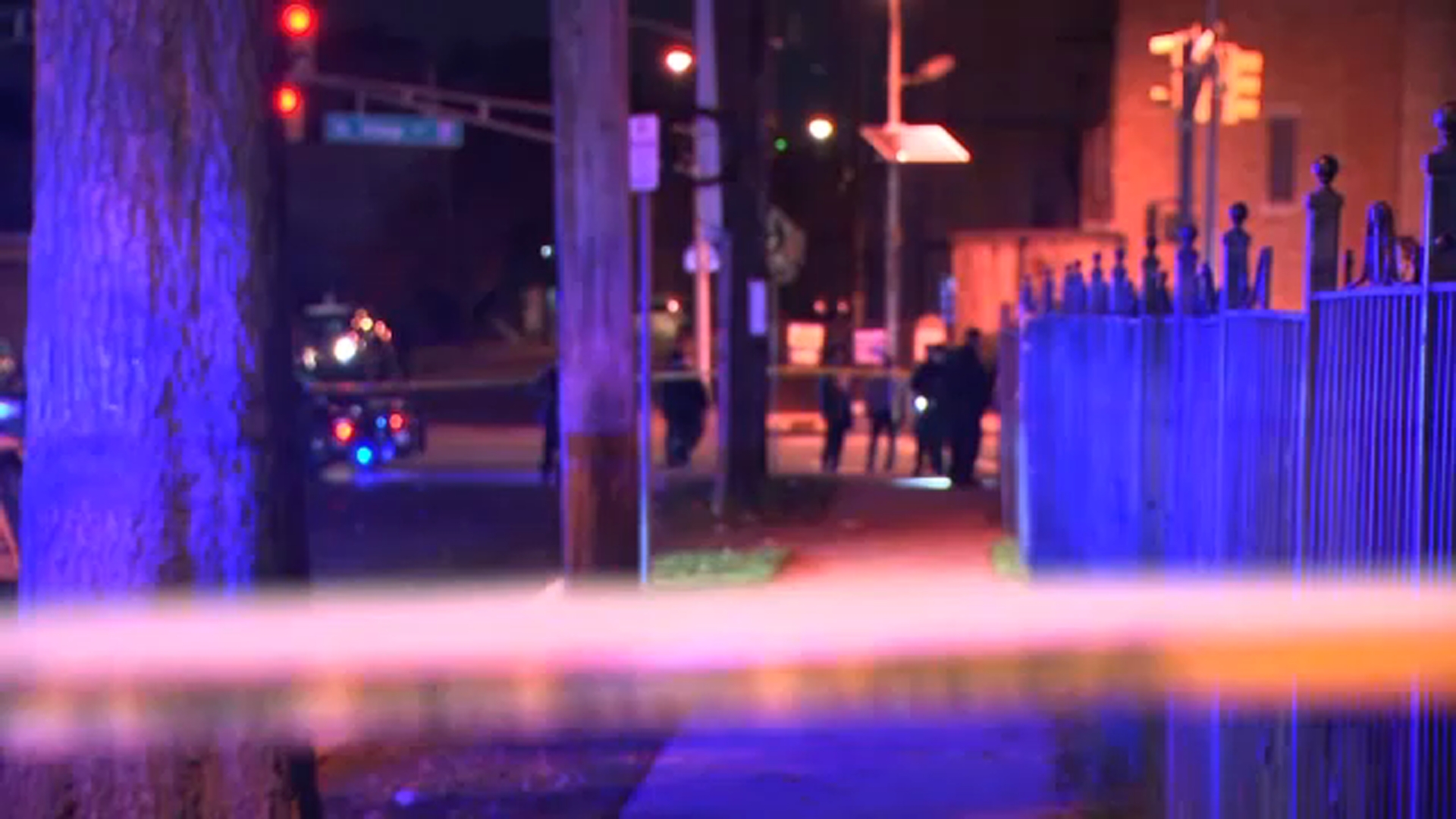Police search for gunman who shot man, 6-year-old child