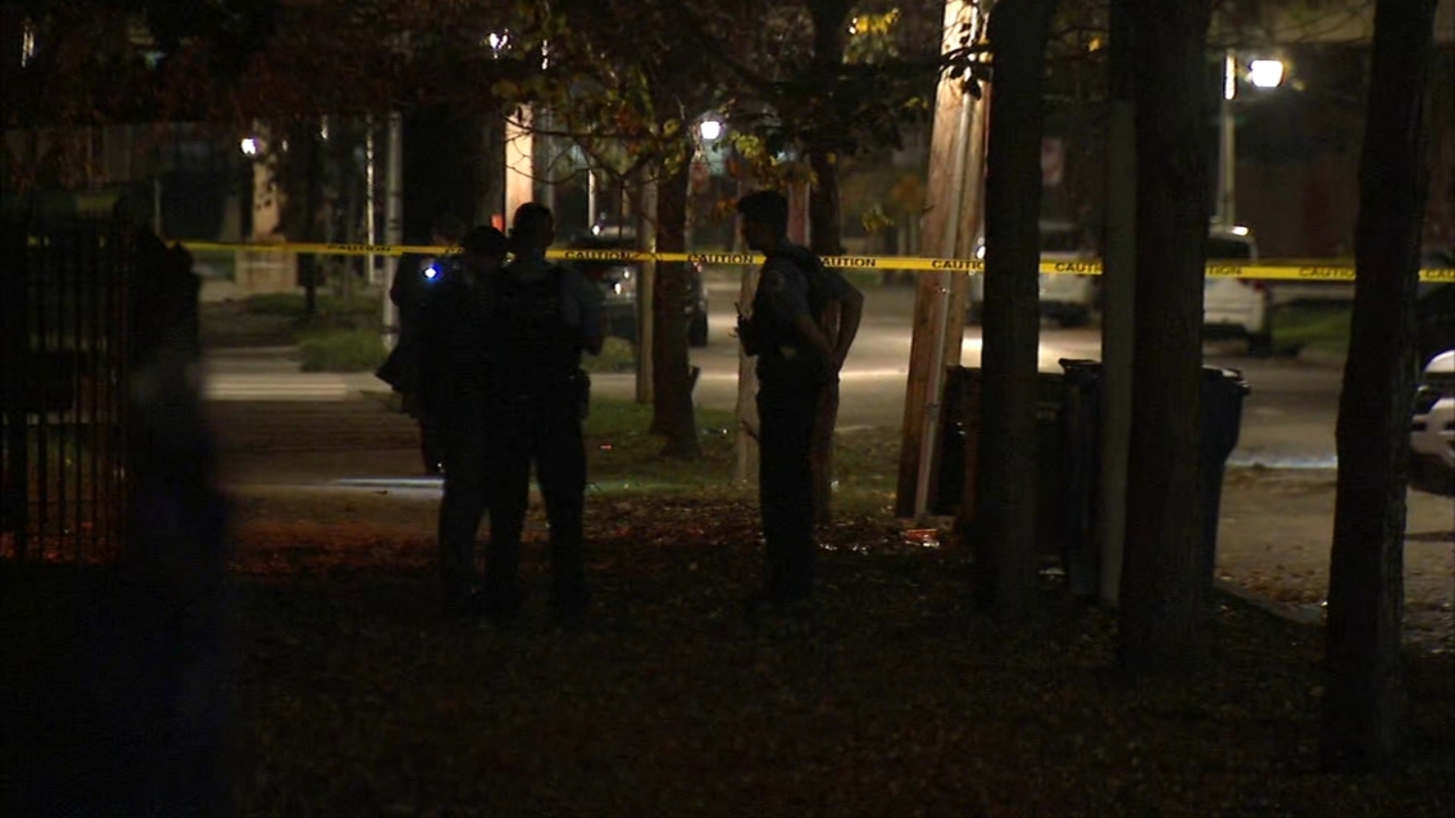 Chicago shooting injures 2 on North Karlov Road in West Garfield Park ...