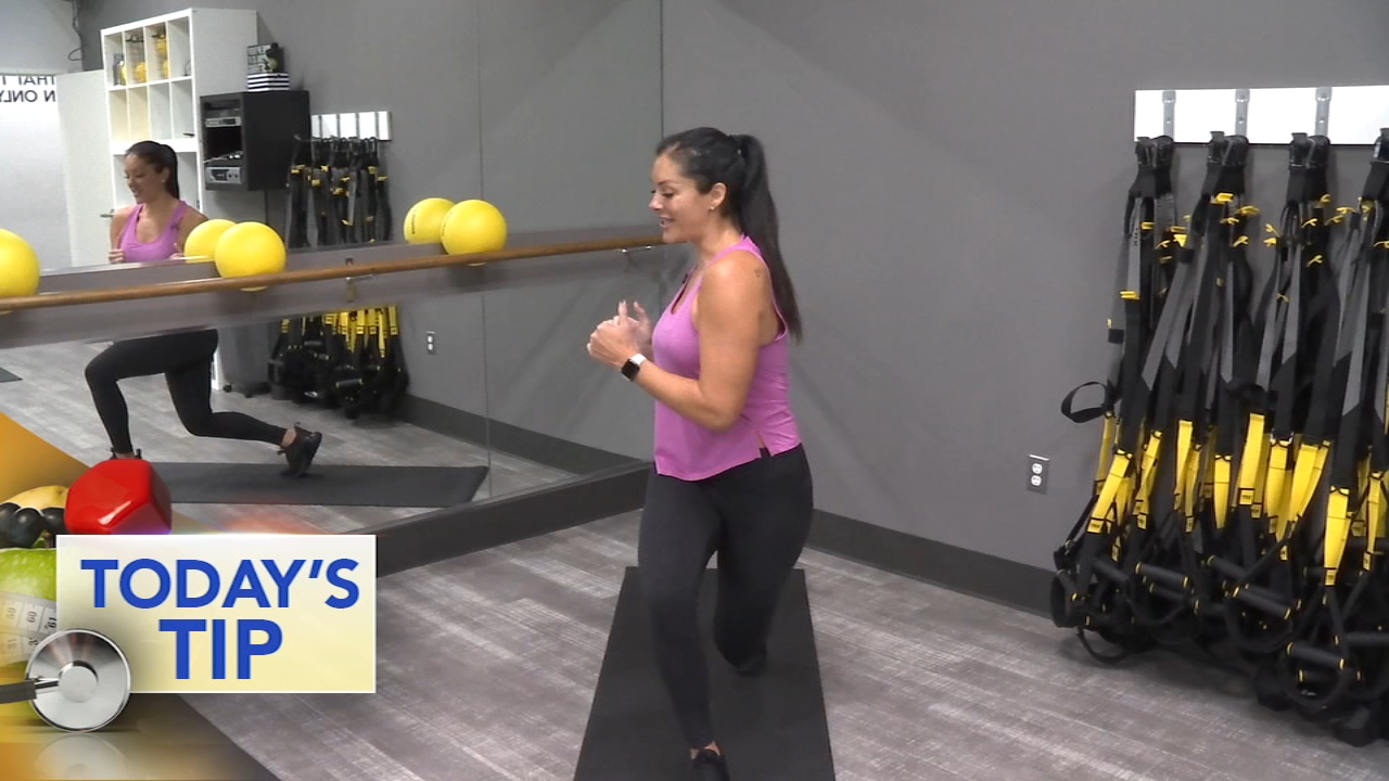 Reverse lunge & twist - Today's Tip