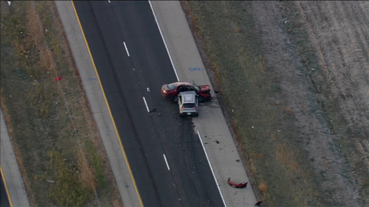 1 dead, 3 injured in south suburban crash: ISP