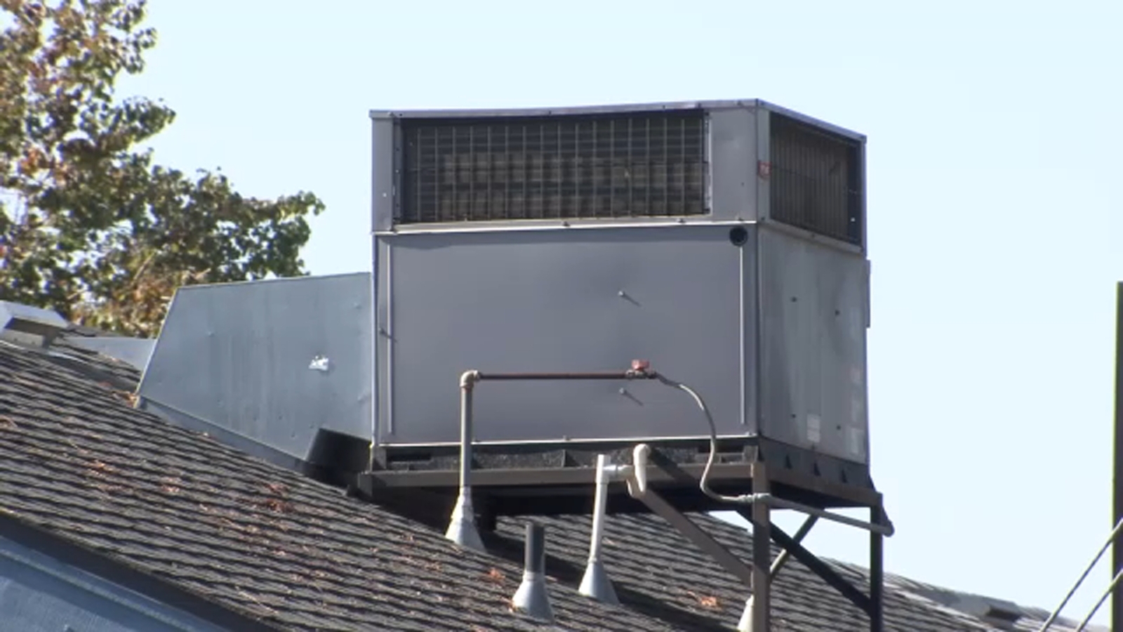 Fresno experts offer tips for bringing utility bills down this winter