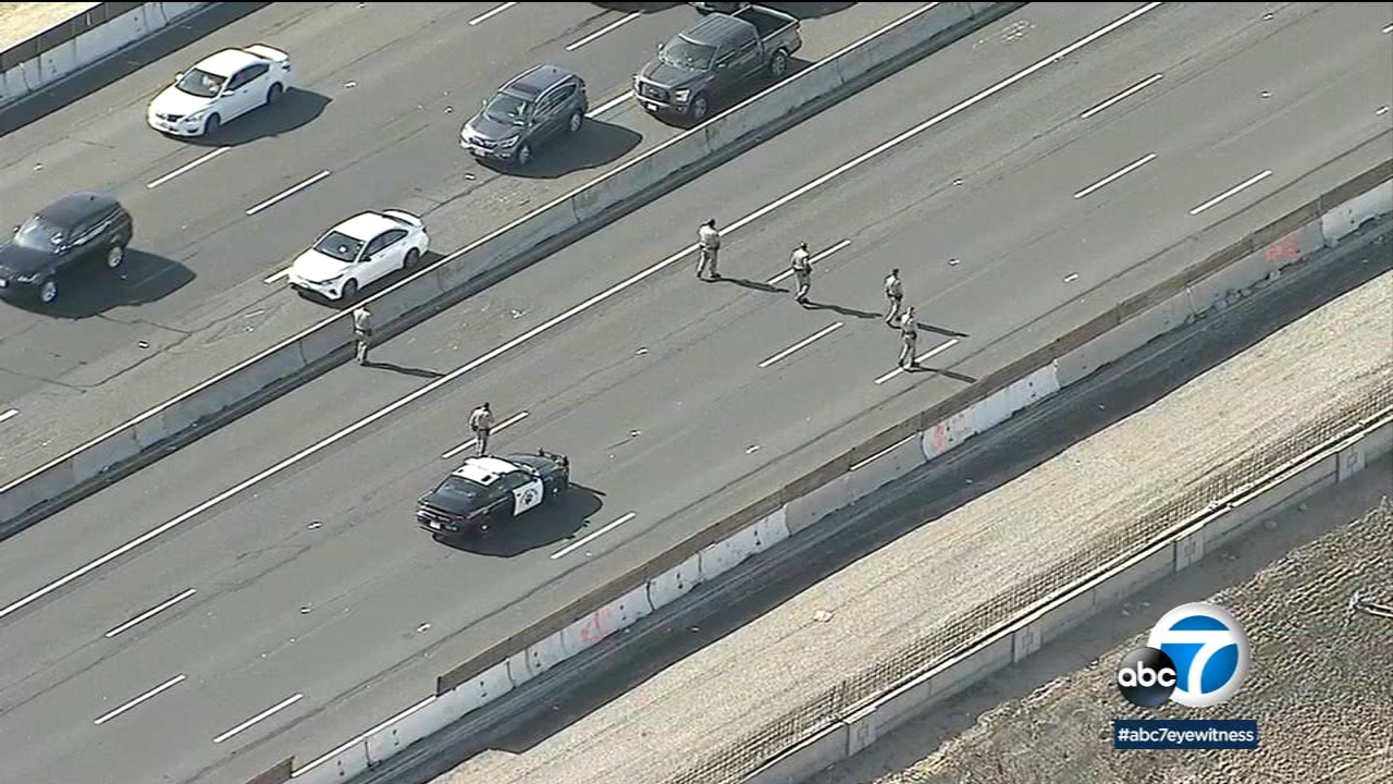 Apparent shooting involving 2 motorcyclists in Torrance prompts probe