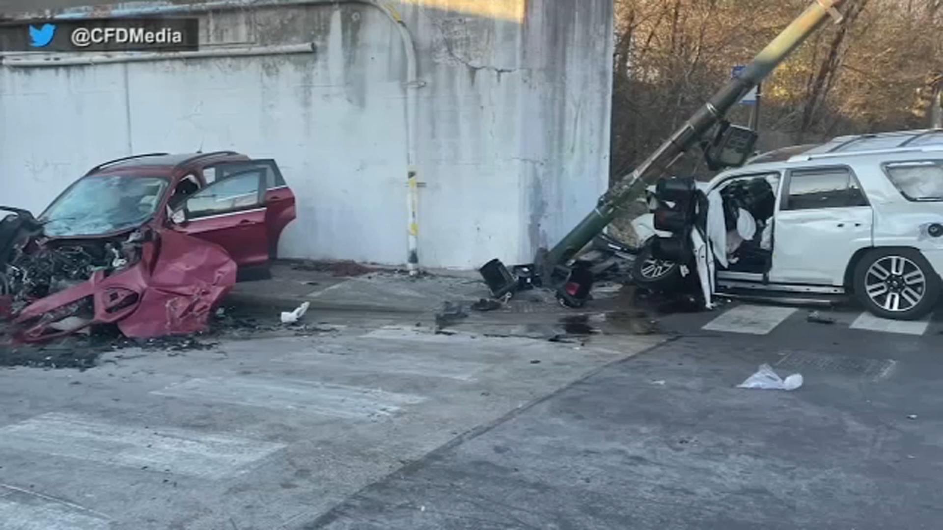 Chicago crash on Cottage Grove leaves 4 hurt days after deadly crash on same street