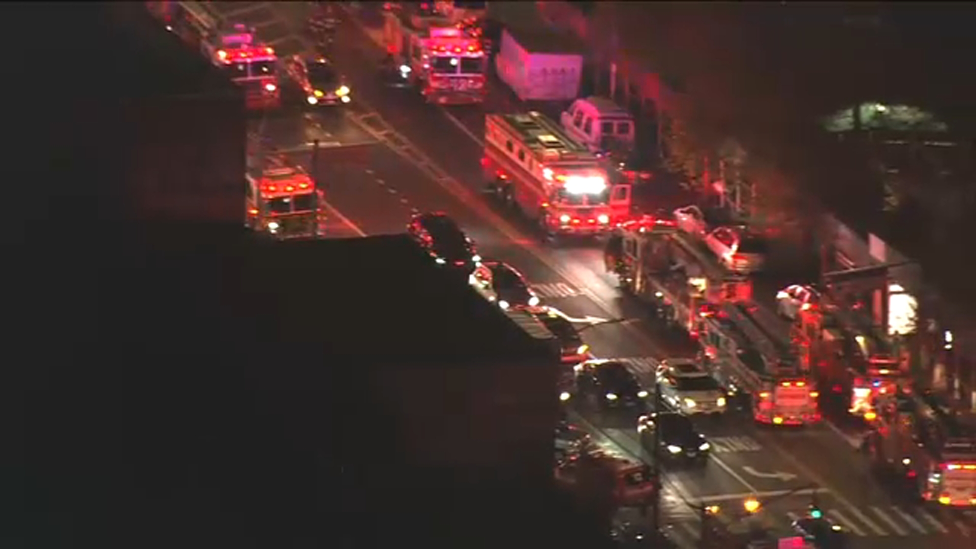 12 people injured in NYC apartment complex fire: FDNY