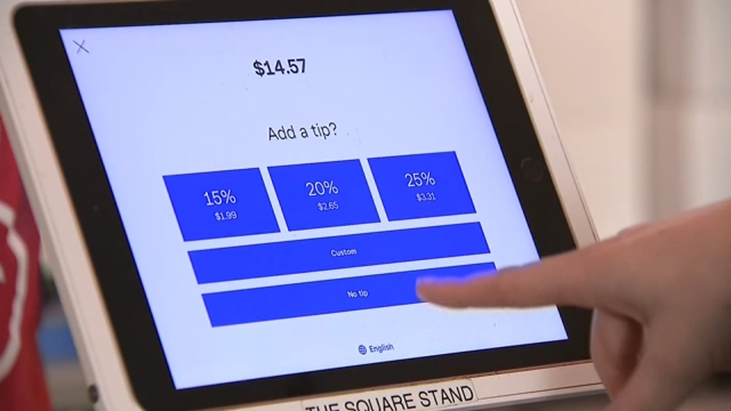 Digital Tip Jars: New tipping trend has customers sweating it out at  checkout counter - ABC7 Los Angeles