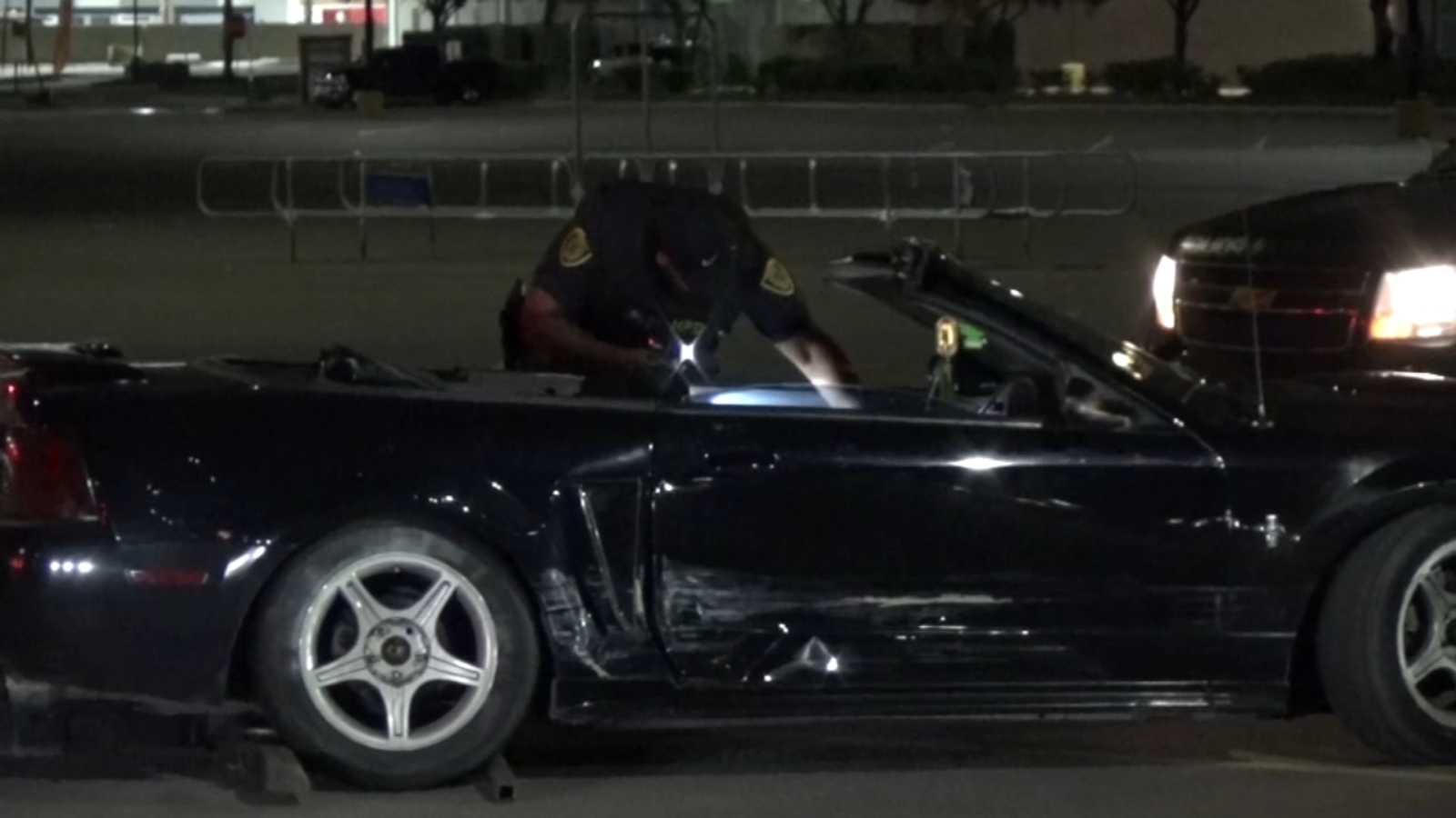 Suspect Gets Flat Tire After Hitting 2 Police Cars During Chase In Northwest Houston Hpd Says 2510