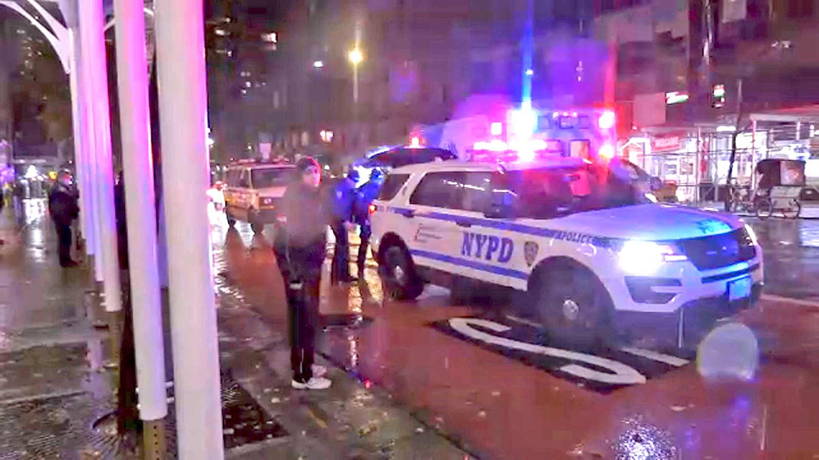 nyc-crime-man-fatally-stabbed-after-verbal-dispute-in-midtown