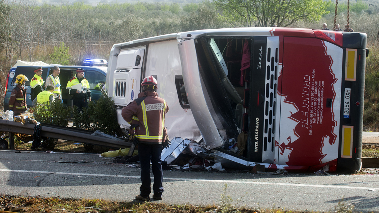 Spain 14 students killed, 30 injured in highway bus crash ABC11