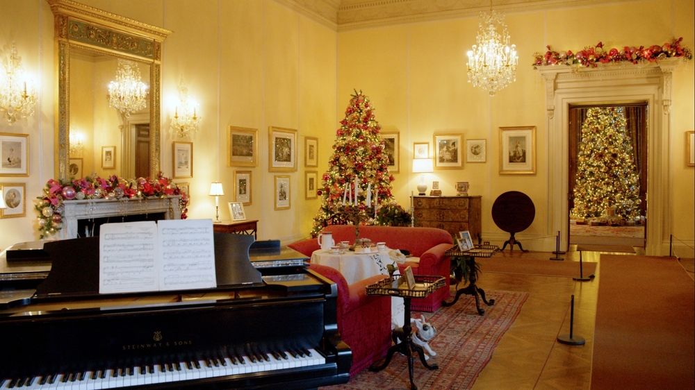 Holidays at the extravagant Filoli 