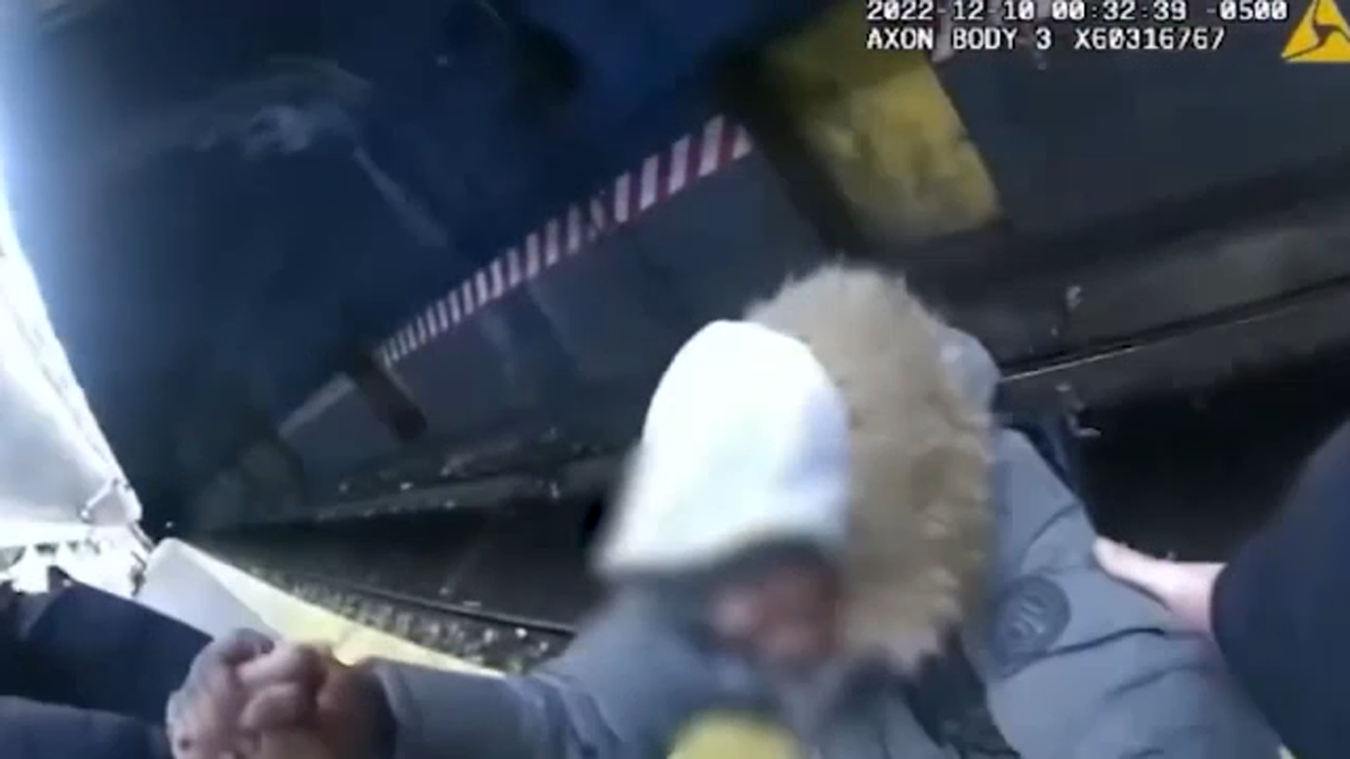 Police rescue man who fell onto subway tracks in Brooklyn
