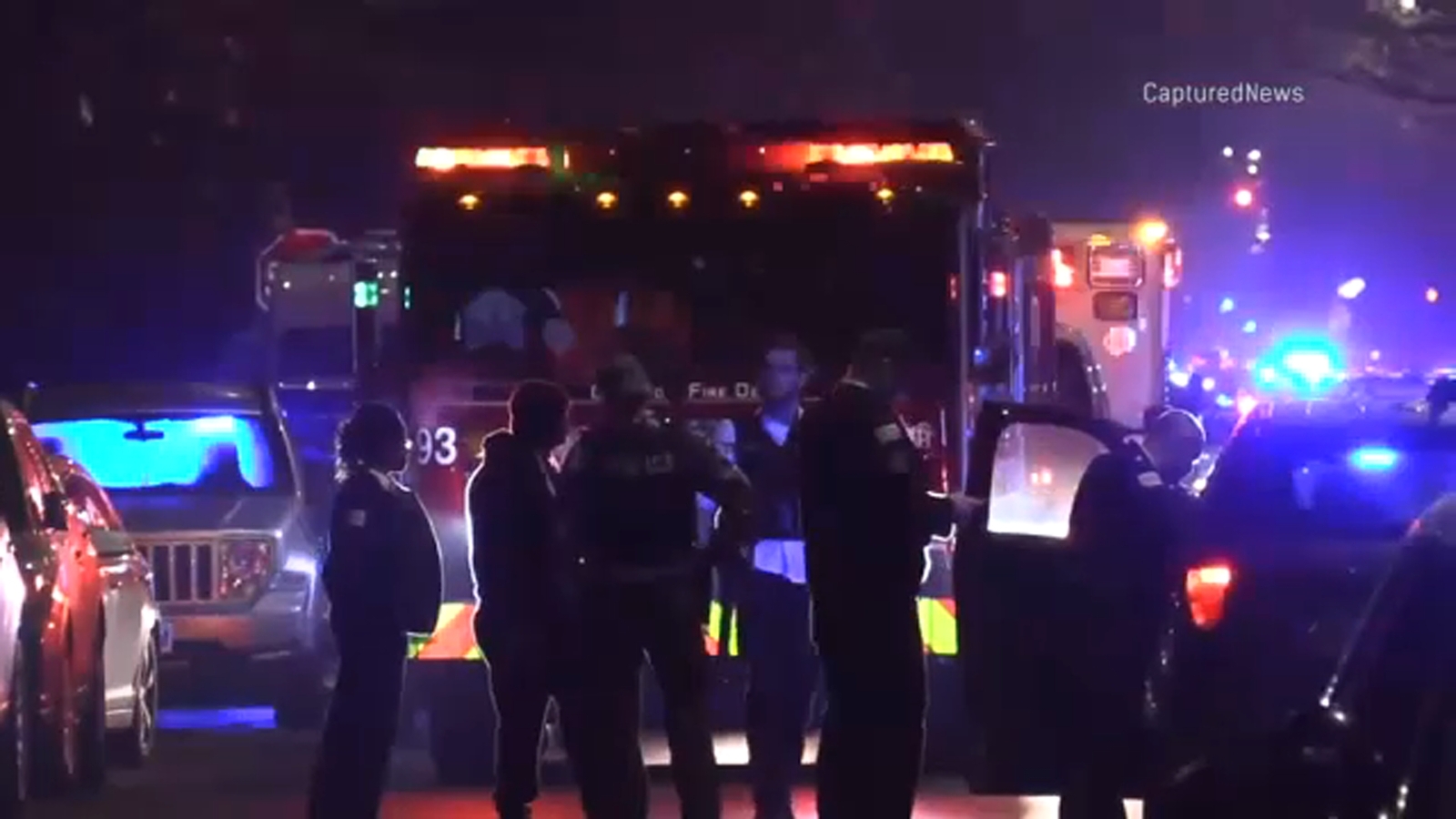 Chicago crime Officer stabbed, suspect shot in policeinvolved