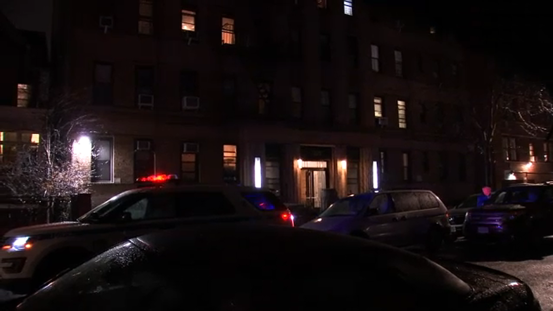 1 injured in Brooklyn apartment fire