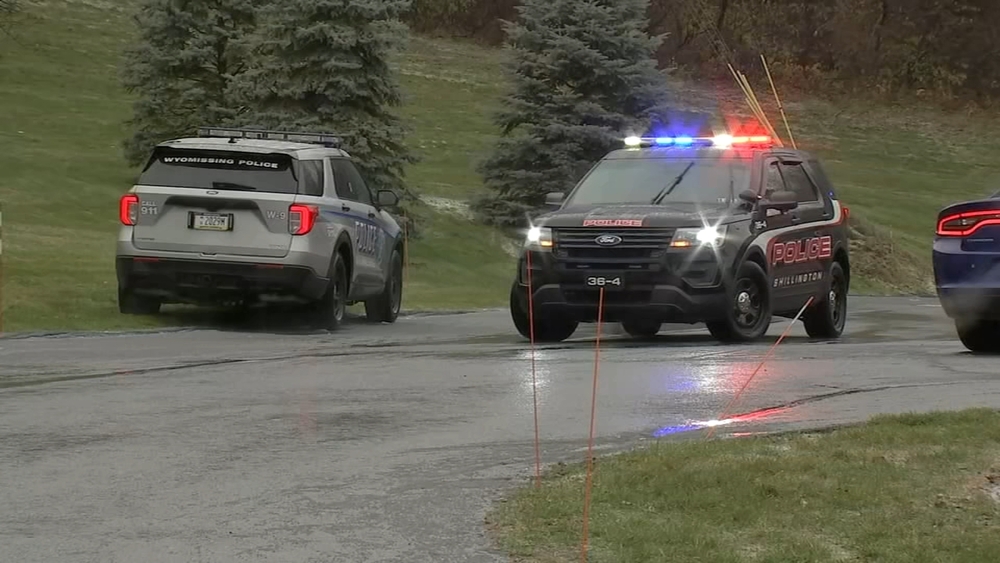 2 wounded, gunman dead in shooting at Wyomissing medical facility
