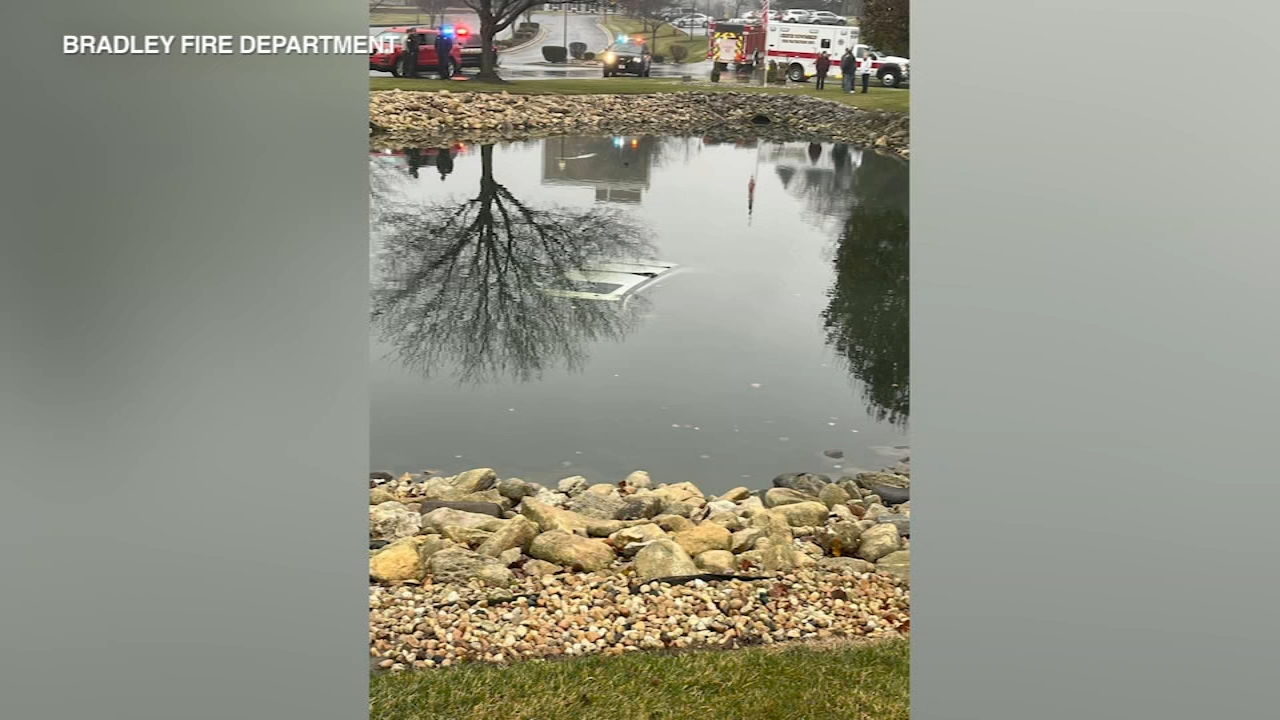 Bradley firefighter single-handedly rescues driver from frigid pond