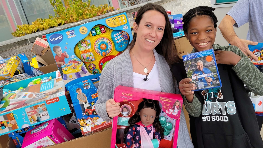 Pa. woman donates toys to hospital patients in memory of her mother
