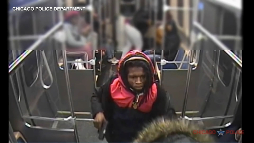 CPD releases photo of suspect after teen shot on CTA Red Line train